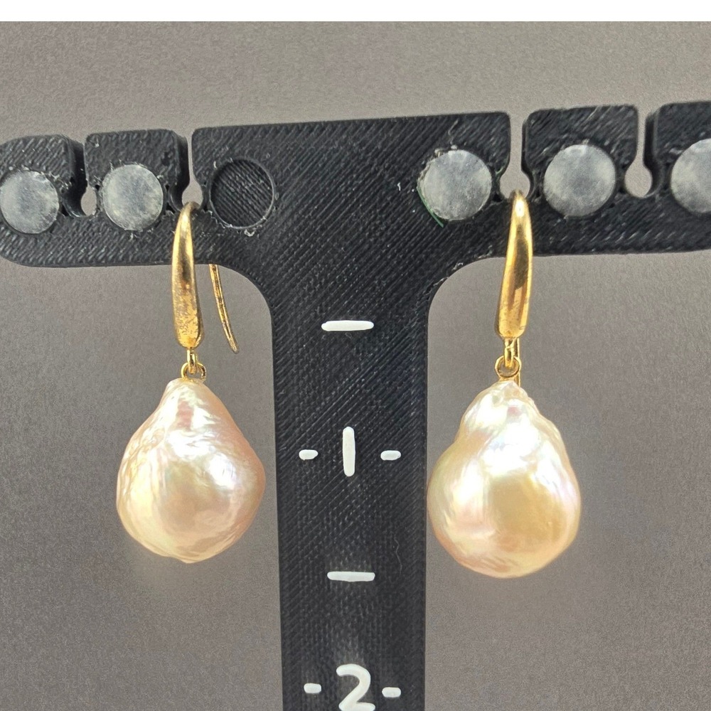 Vintage Honora Estate Baroque Pearl Earrings Gold Tone Dangle Drop 1.25in